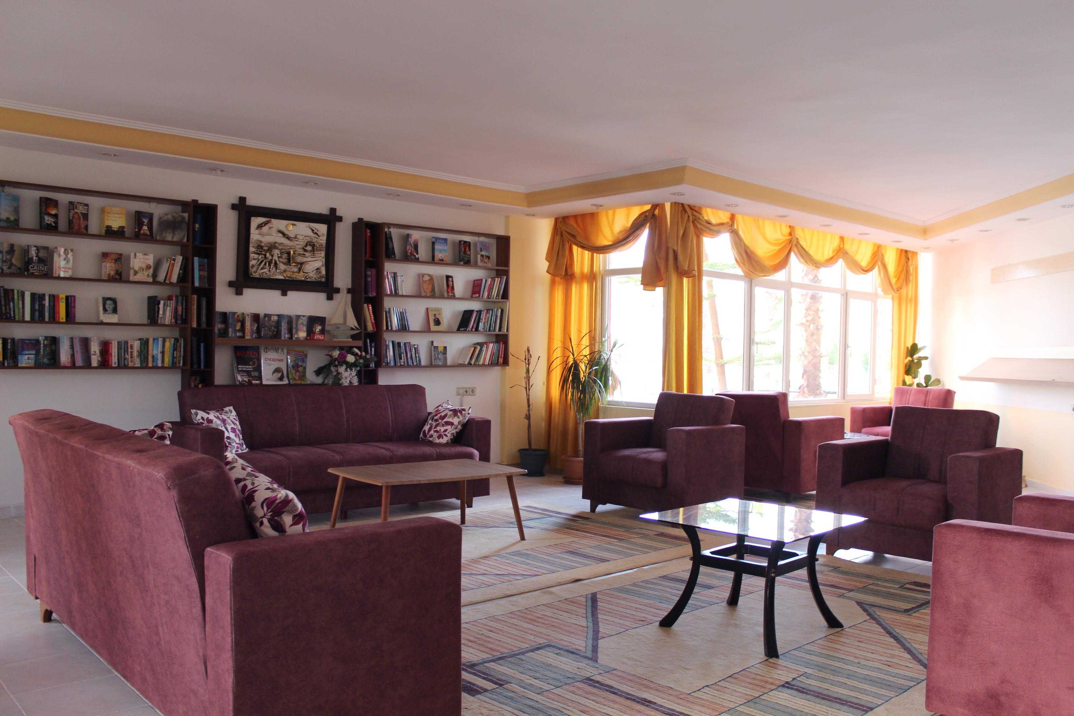 Semoris Hotel Сиде Екстериор снимка