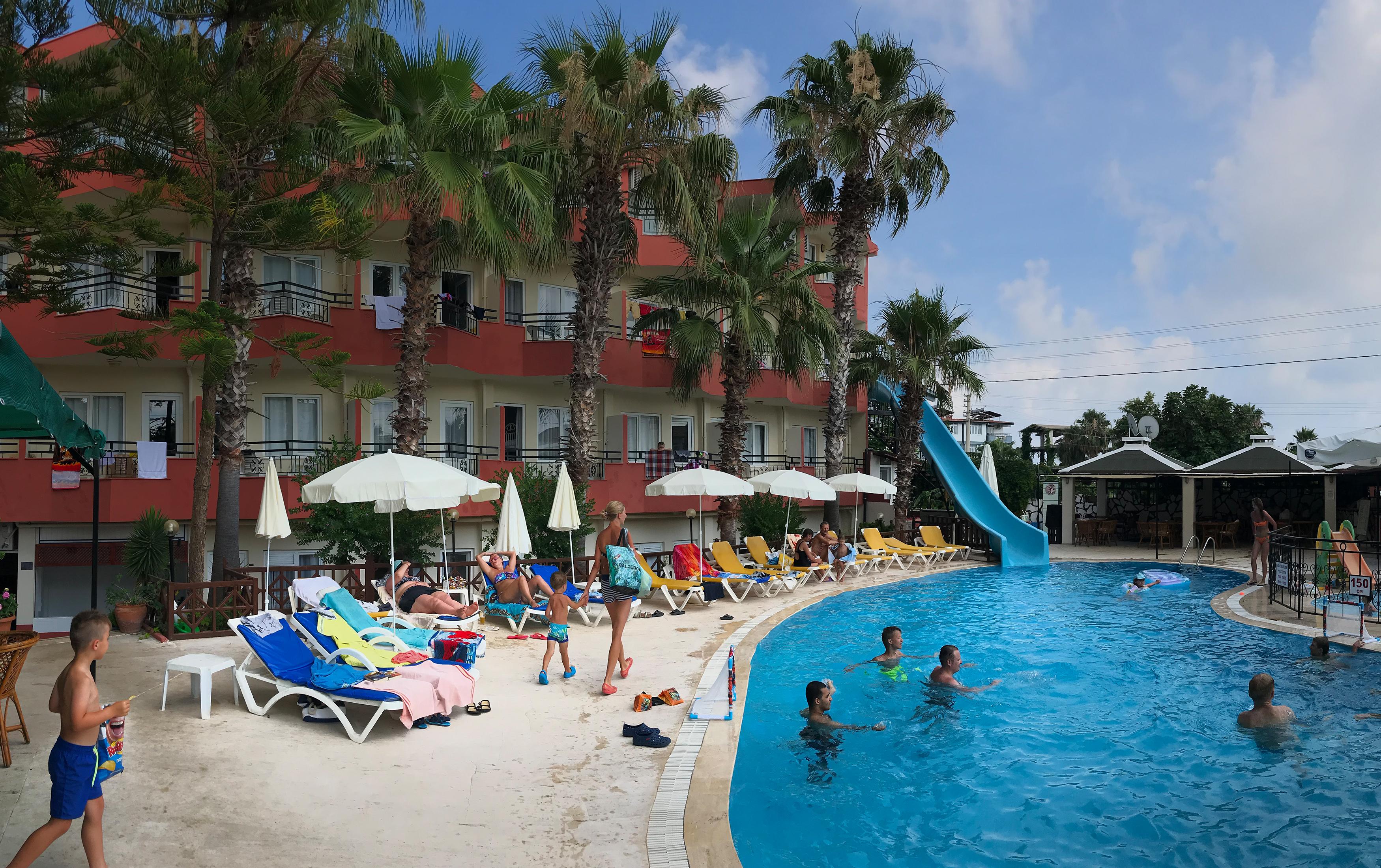 Semoris Hotel Сиде Екстериор снимка